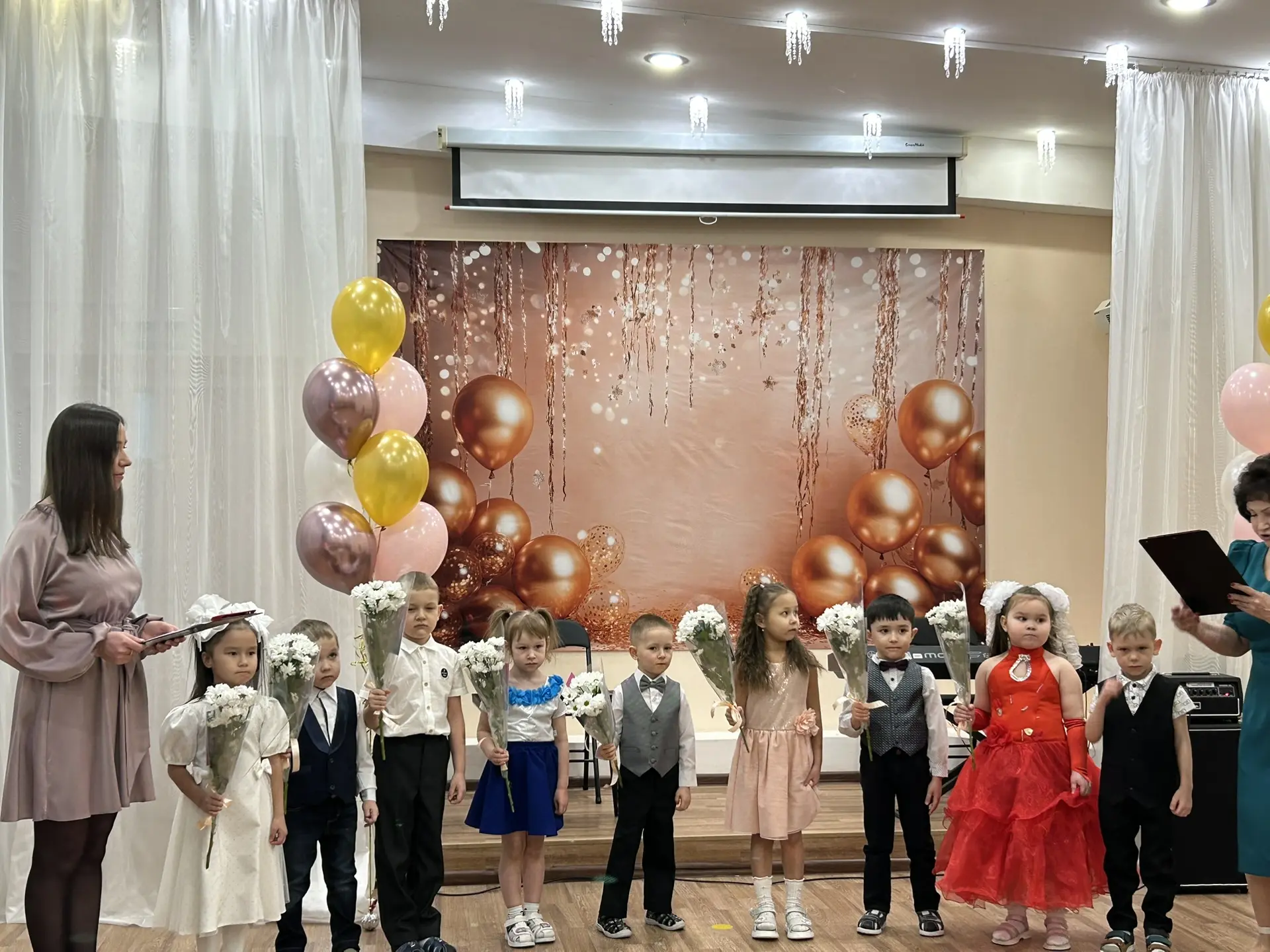 С юбилеем, «Сказка»! С юбилеем, «Сказка»!